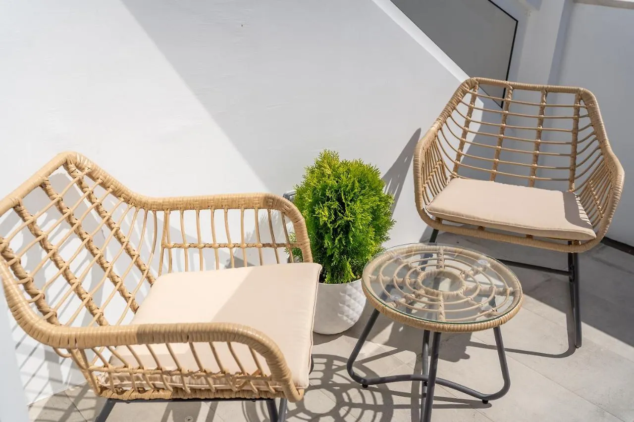 7 Styles Apartments By Raspberry Cascade Φάρο