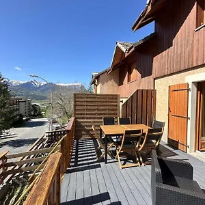t3-au-plan-deau-dembrun-avec-garage-et-terrasse.fr-provencehotel.com/