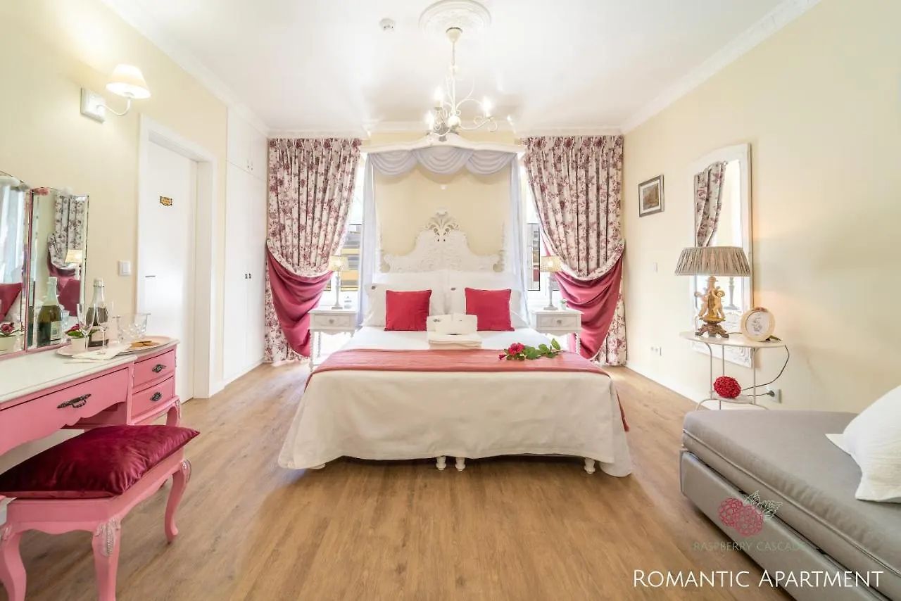 7 Styles Apartments By Raspberry Cascade Faro Portugal